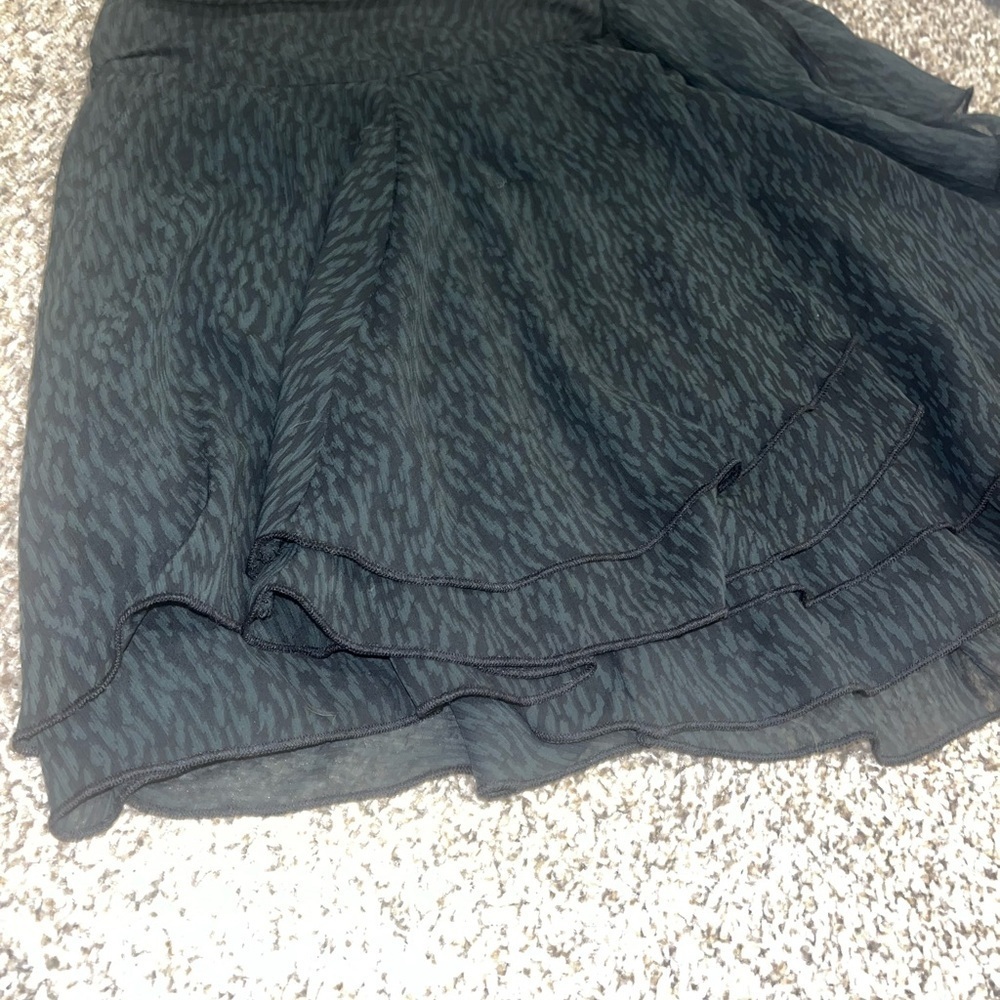 Aerie Women's Black Pattern Wrap Ruffled Mini Skirt With Tie Waist Sz Small - Picture 5 of 8